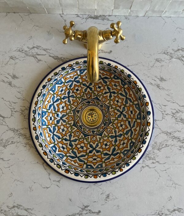 Lavabo en céramique fait main – Vasque artisanale marocaine bleue au design organique (42 cm x H 15 cm, 6,7 kg) – Image 4